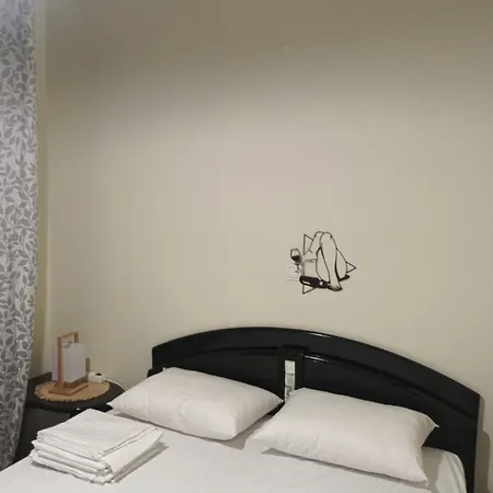 Bellen House Апартаменты Гревена